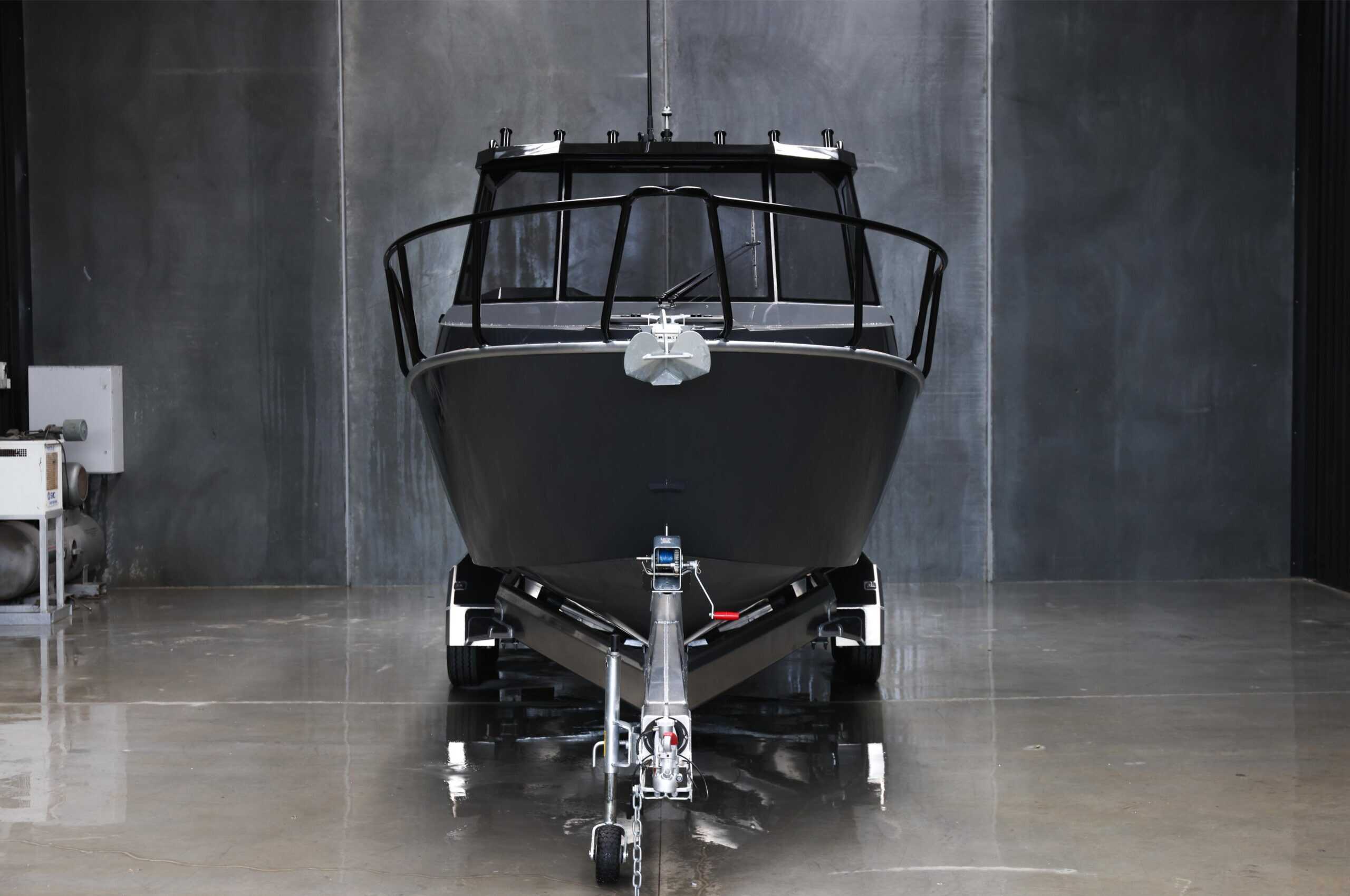 Flyfin 2050HT 6M boat