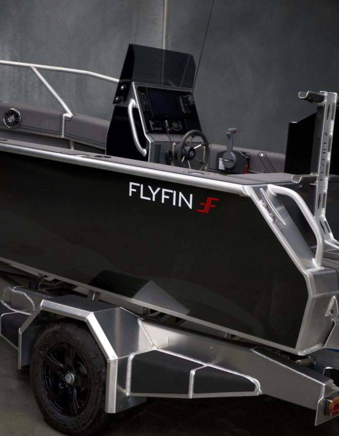 Flyfin 1700Side console